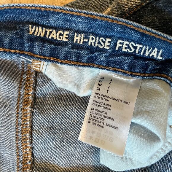 American Eagle Vintage Hi-Rise Festival Denim Shorts Size 4 - Picture 4 of 4